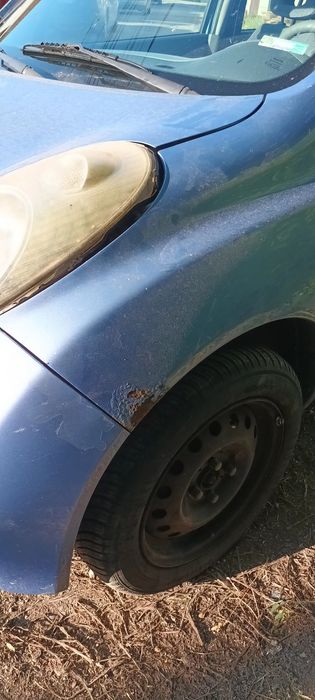 Продавам Нисан Микра 1.4 на части