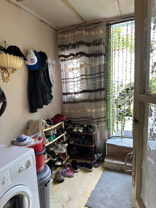 Продается дом  в яшнобадском районе , не долеко от ашхабад парка .