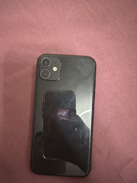 Iphone 11 . 128 gb . 74%