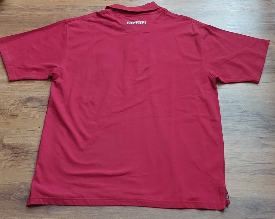 Официално лицензирани продукти на Ferrari, McLaren Mercedes и други