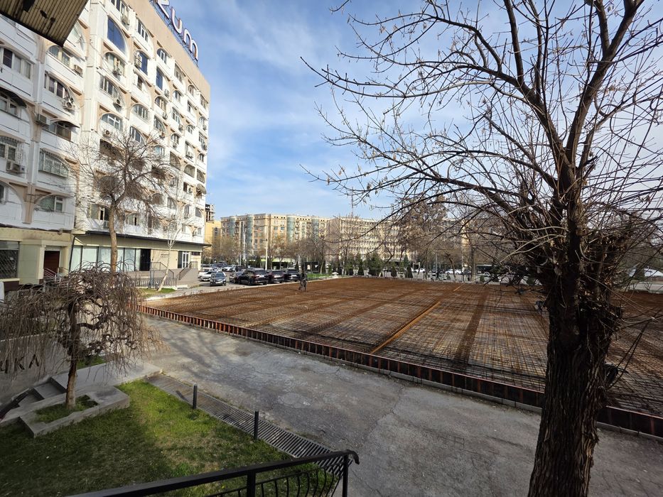 Сдаётся нежилое помещение под офис. Метро "Айбек " 44м2