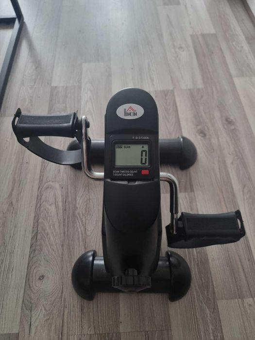 Bicicletă de exerciții de reabilitare  pentru brațe și picioare