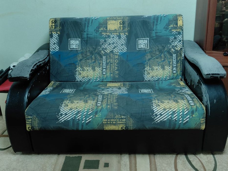 Продам мини диван