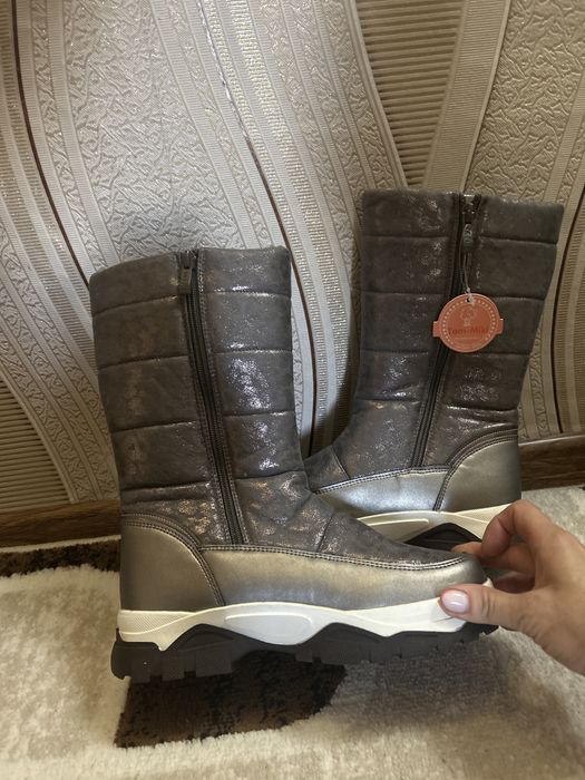 Продам обувь