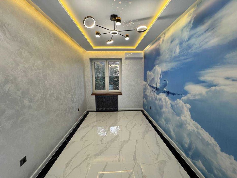 Коммерция на 1-й линии | ЦУМ | 100 м² | 2 600 $