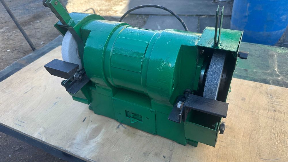 наждак 380 в  ссср