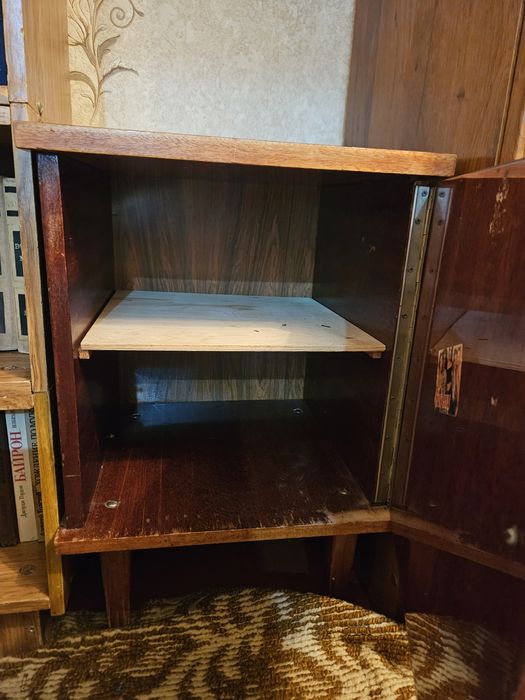 Тумбочки прикроватные 2 шт