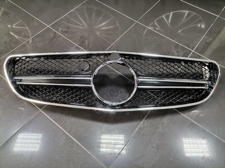 Нова Оригинална S63 S65 AMG Решетка Mercedes S Coupe W217 Мерцедес 217