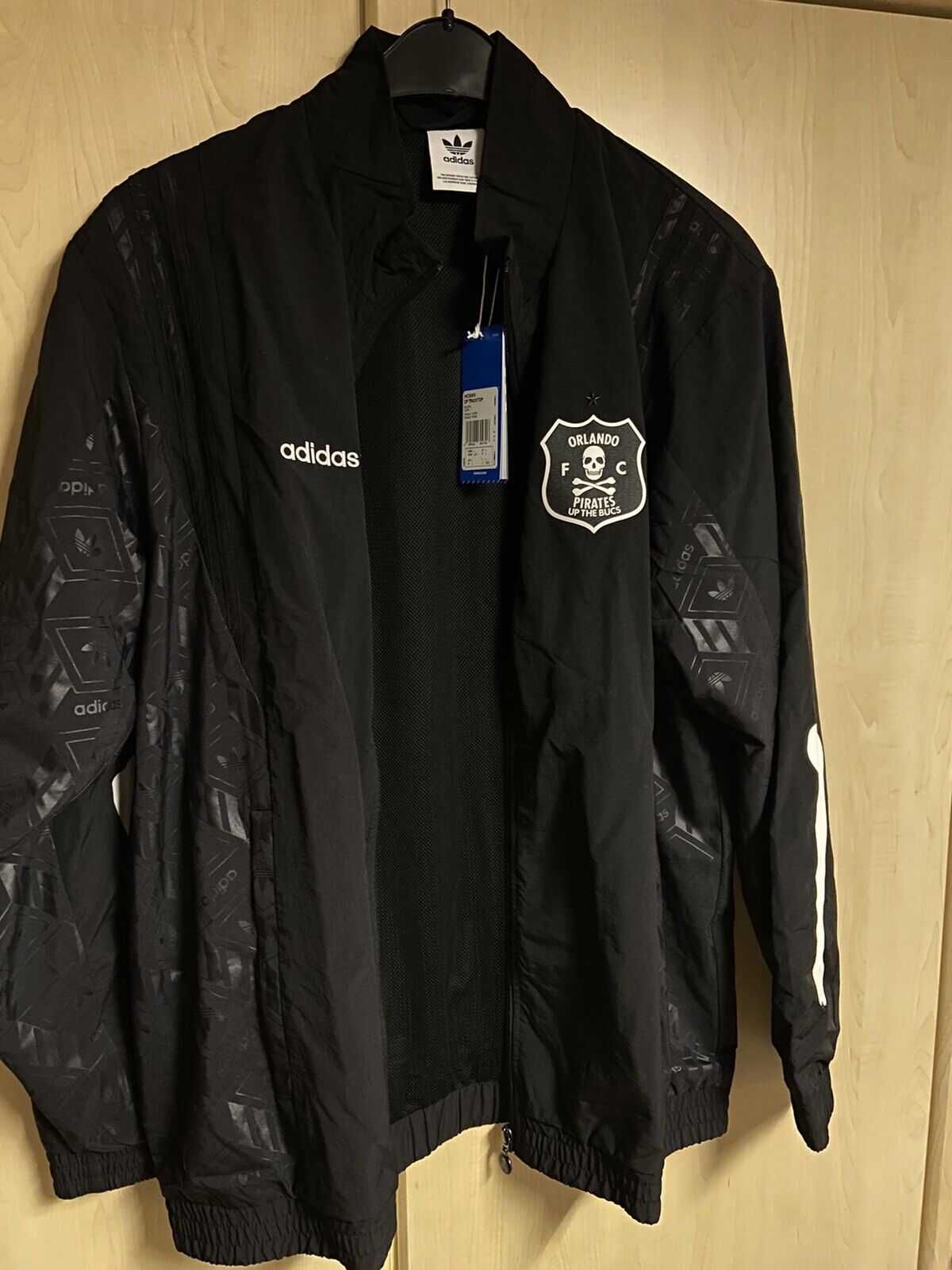 Adidas originals outlet orlando jacket