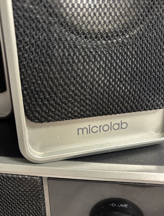 Колонки с сабвуфером Microlab M600 2.1 (Рабочие)