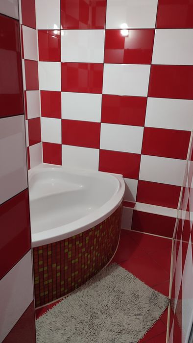 De  închiriat, apartament 2 camere.