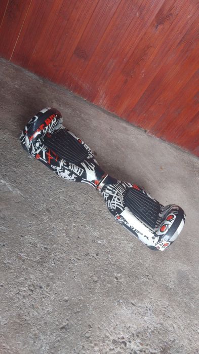 Vând hoverboard funcțional