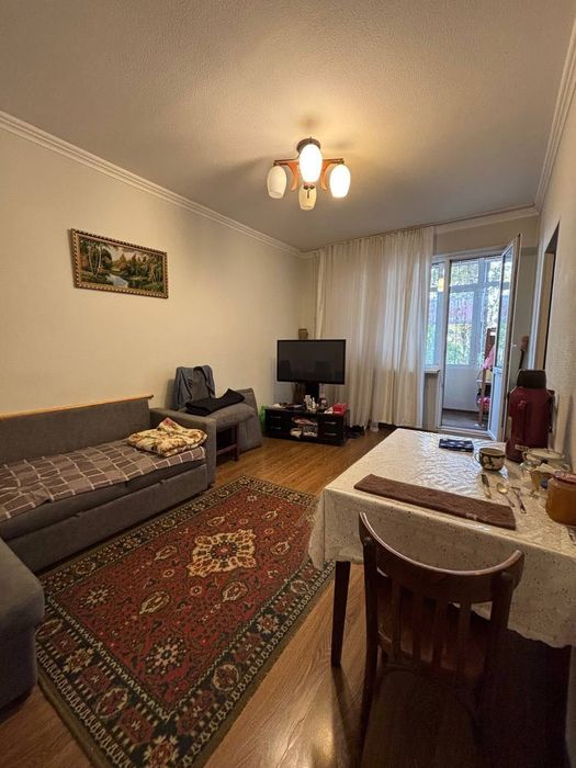 4х-комнатная квартира на Феруза массив 78квм