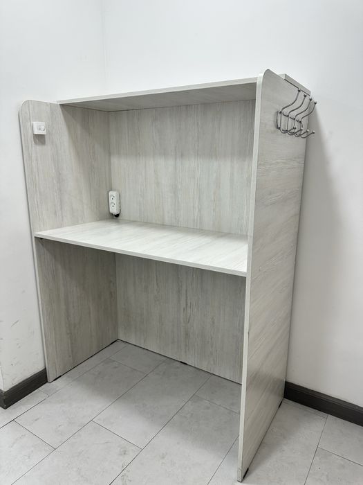 Продается Reception Ресепшен стол для бизнеса