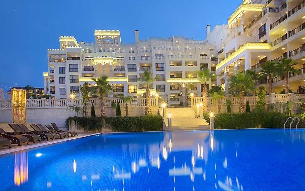 Продава се Двустаен апартамент в к.к. Златни пясъци - 81 кв.м за 1919 €/кв.м - Снимка #23