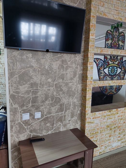 По часам. Районы разные