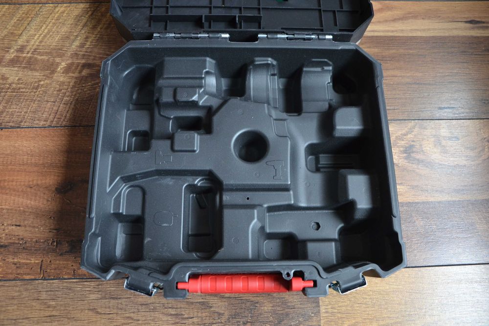 Нов kуфар с принадлежности Parkside