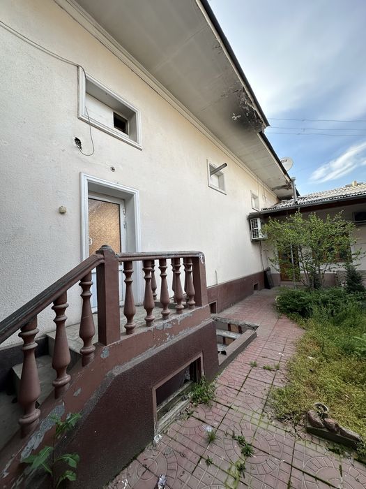 Частный дом