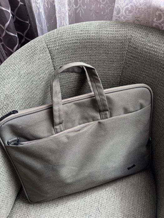 Lenovo Ideapad slim 5 с аксесоари, в гаранция