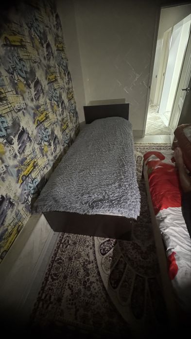 Продам одинарный  кроват