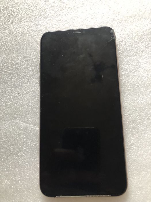 Iphone 11 pentru piese