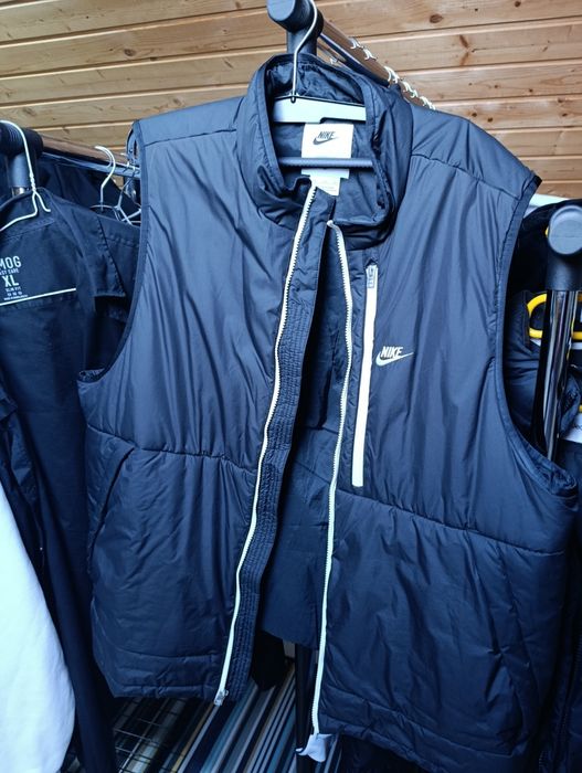 Geaca Calvin,Puma și vesta Nike XXL-XL