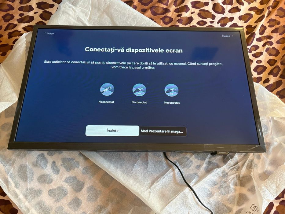 Samsung Smart TV 32" HD H5000F – Nou, în cutie