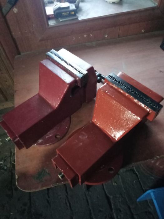 Тиски ,мощные