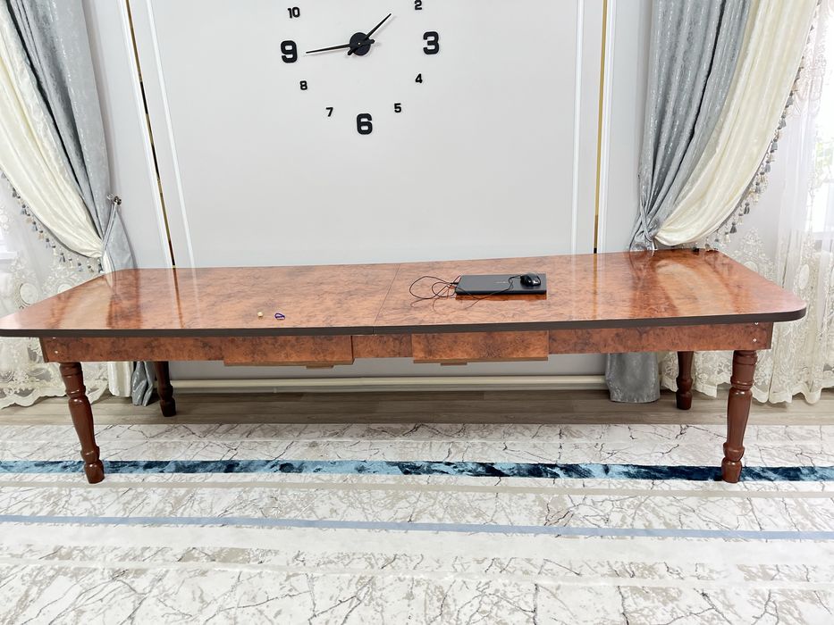 Стол для зала…………………