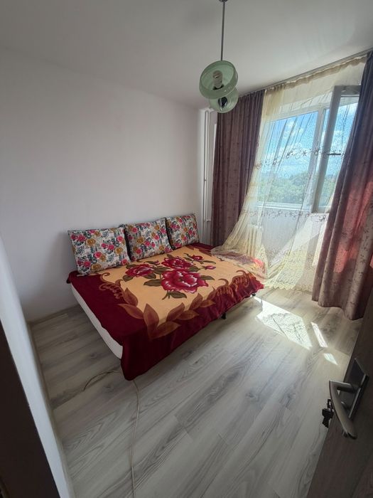 Inchiriez apartament 2 camere sector 4 brancoveanu