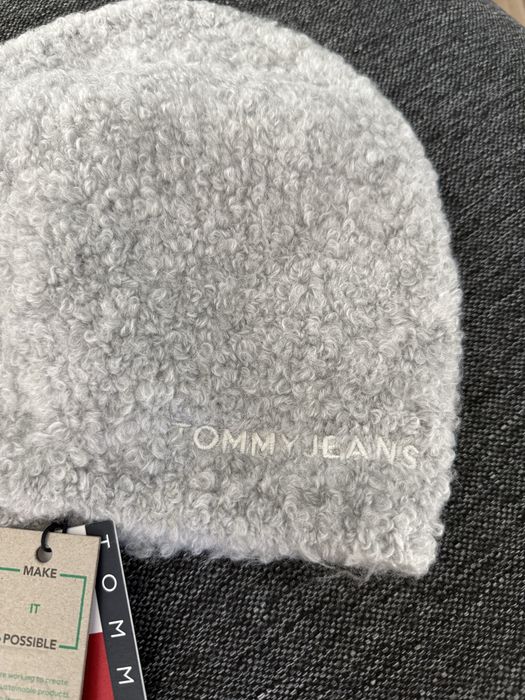 Tommy Jeans Teddy caciula dama culoare gri marime OS noua originala