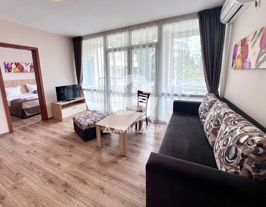 Продава се Двустаен апартамент в к.к. Слънчев бряг - 45 кв.м за 771 €/кв.м - Снимка #1
