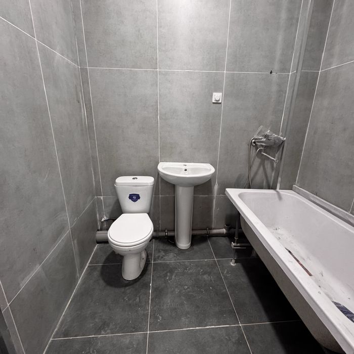 Продается Своя квармра в ЖК Assalom Jomiy