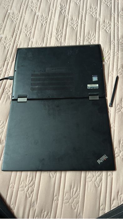 Lenovo X1 Yoga 370