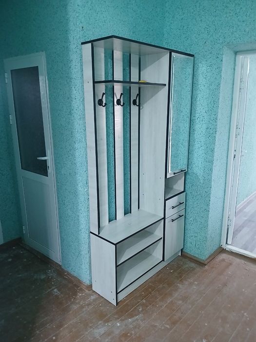 Ховли сотилади Жомбой Газирида срочно сотилади