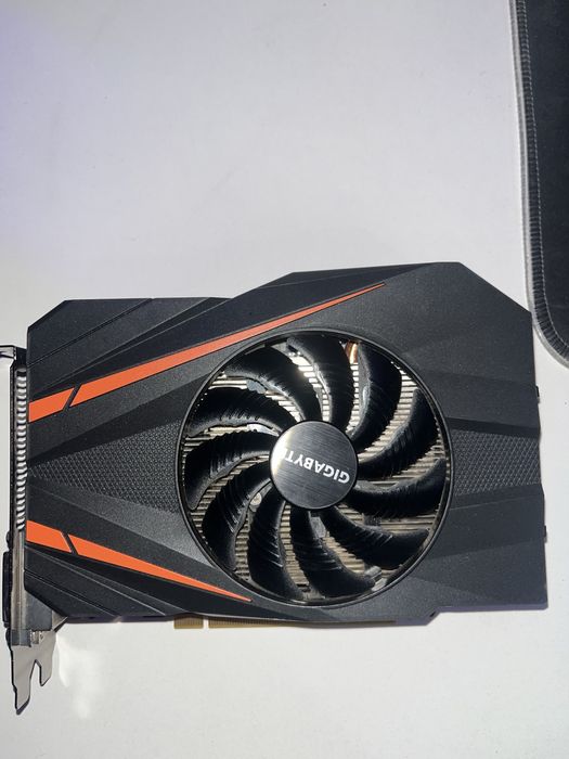 Видеокарта GTX 1060 3gb