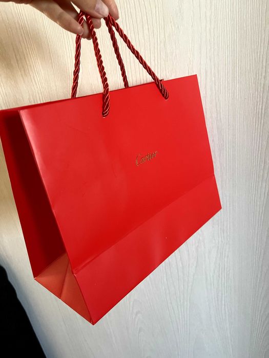 чантичка хартиена червена картие торбичка опаковъчна подарък  cartier