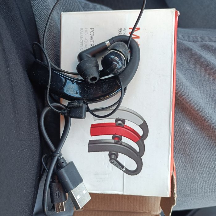 Cască Bluetooth M11