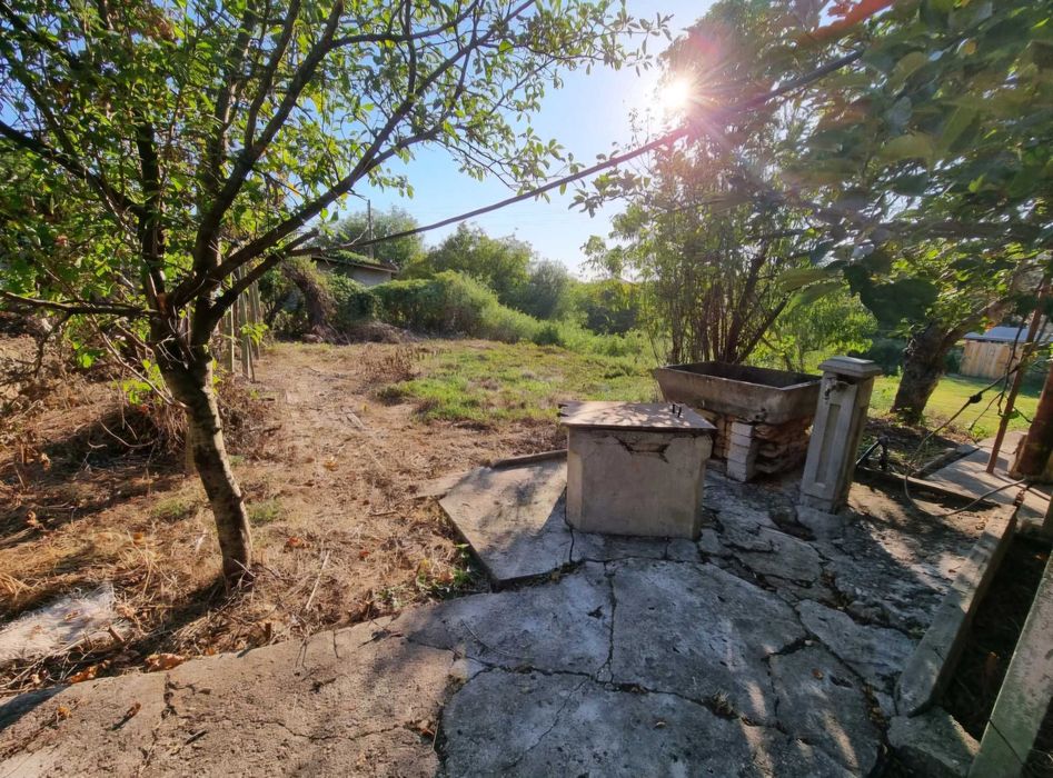 Продава се Къща в с. Горски долен Тръмбеш, Област Велико Търново - 90 кв.м за 182 €/кв.м - Снимка #16