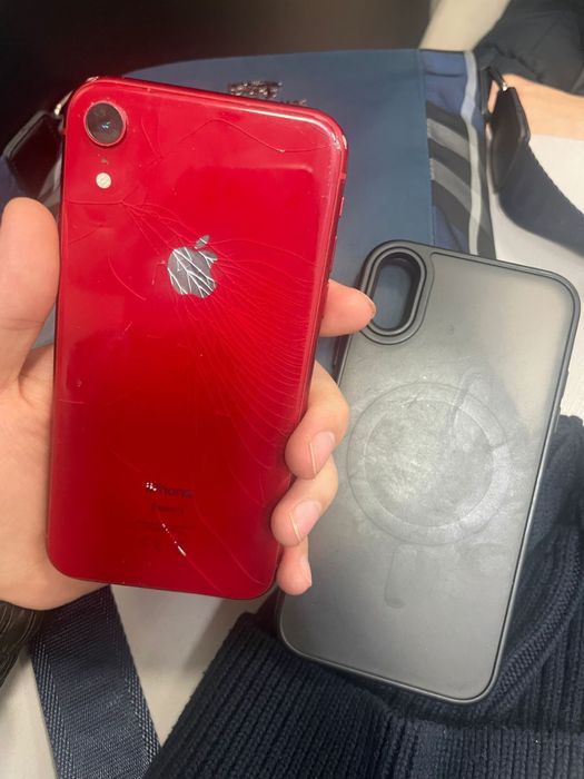 Iphone XR 64GB срочно продается