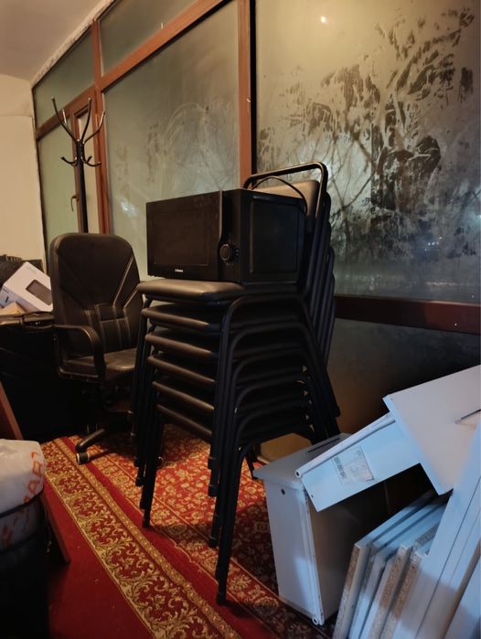 Кресло, стеллажи, столы, стулья, сейф