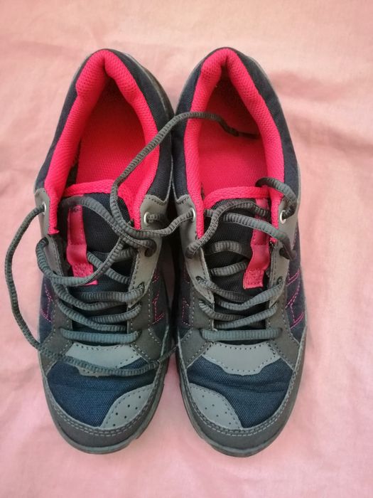 Încălțăminte outdoor nr 37, fete/ doamne