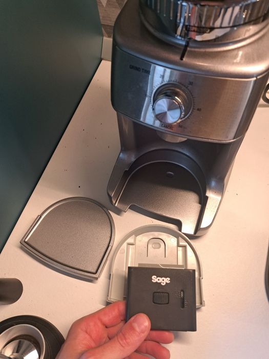 Râșniță cafea Sage Dose Control Pro