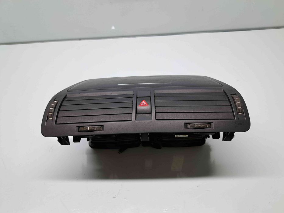 Grila aerisire centrala Skoda Octavia 2 Combi (1Z5) [Fabr 2004-2013]
