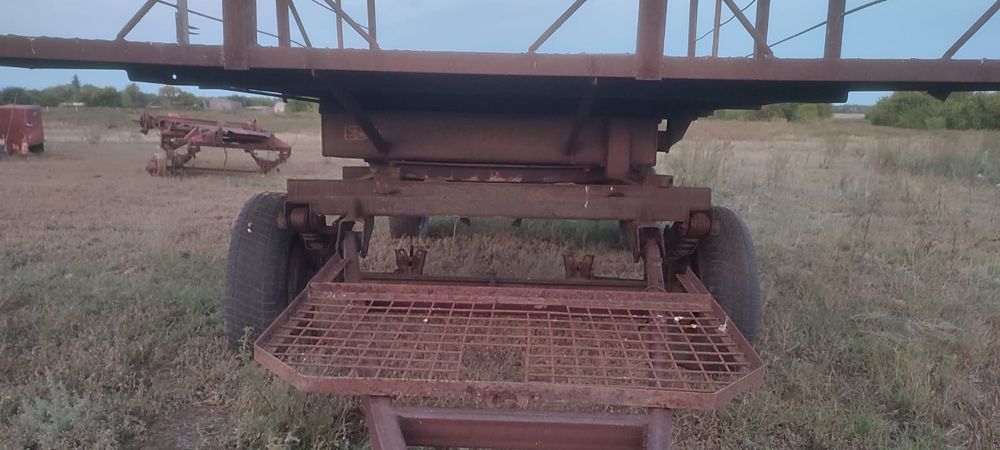 Продам прицеп сеновозка