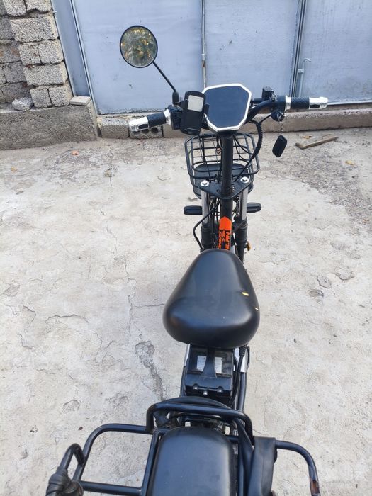Skuter kampiyuter qilingan