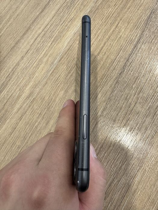 Продам Iphone 11, 128g