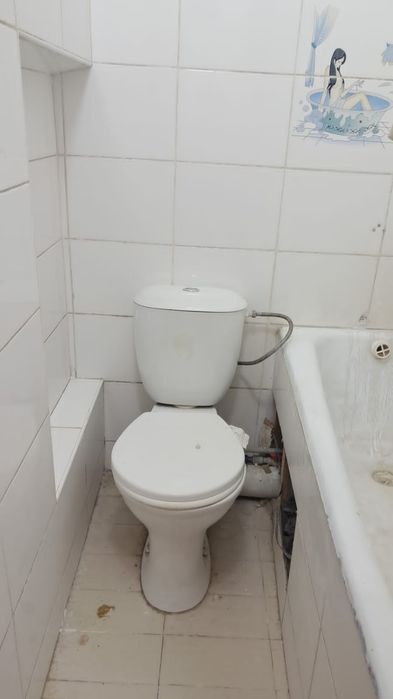 Продам 1а ком Володарского 4 этаж