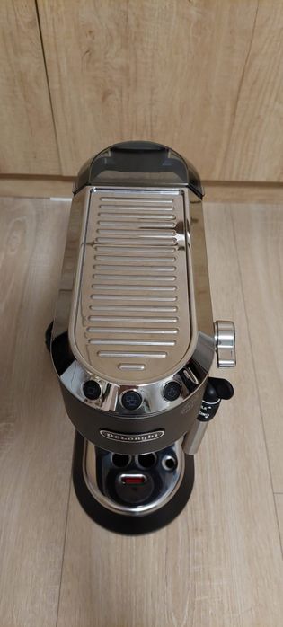 Нова Кафемашина DeLongi  EC685.BK