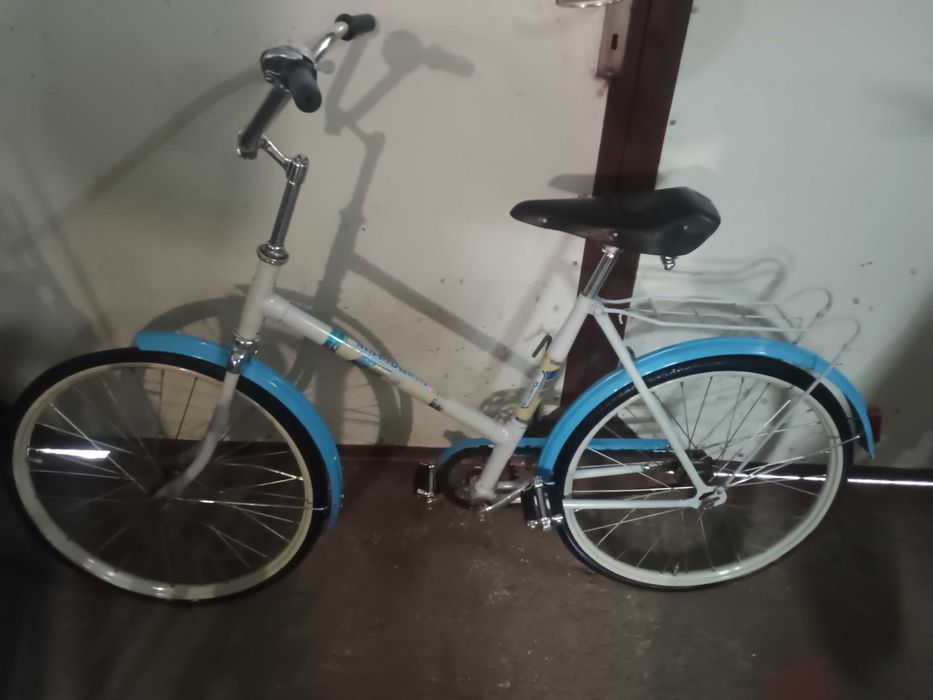 Школник. Ретро велосипед